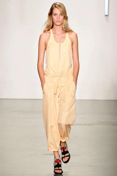 Look 2